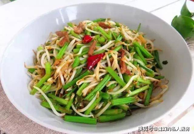 干豆角丝的家常做法视频教程 ec43567393e2417eb0824b095847e9e9.jpeg