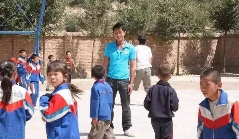 古天乐为什么要建那么多学校,背后的真相是受“高人”指点?