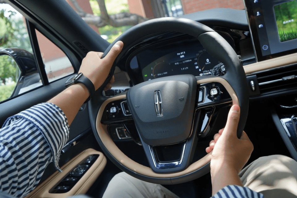 显得|冒险家这让人上瘾的仪式感，是取悦自己的开始