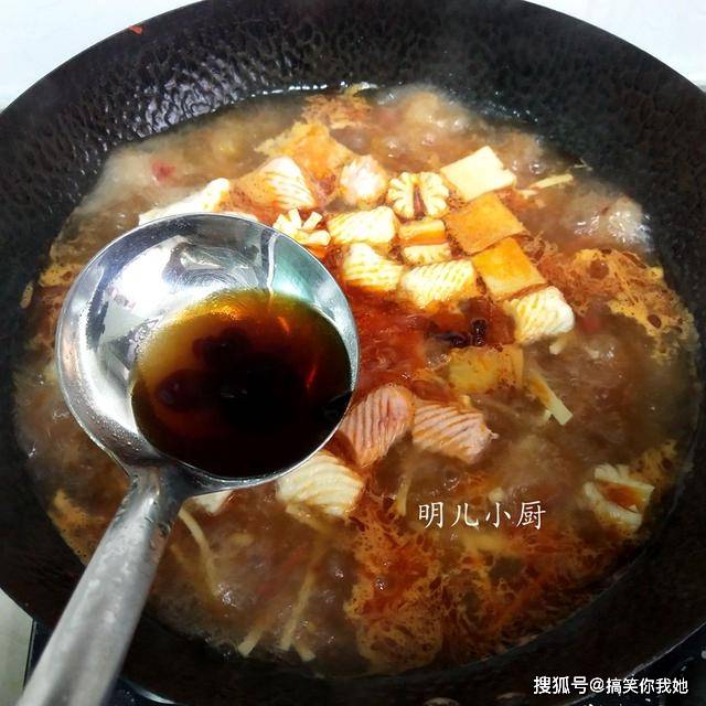 丸子|天热没食欲就吃这碗饭,比泡面简单比煮面香,吃完还想吃