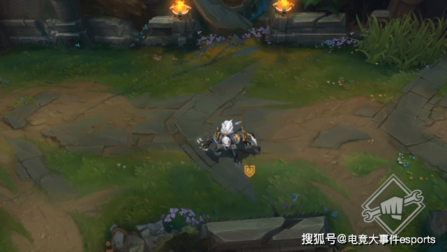 真脸|LOL11.15版本：三款光明哨兵新皮肤上线，锤石、女枪加入破败军团