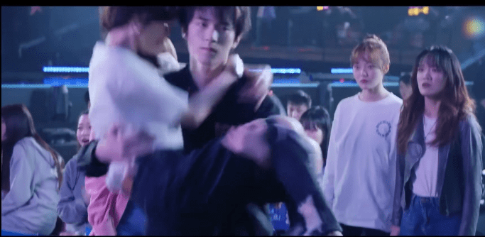 比赛|魔幻电竞爱情剧《你微笑时很美》靠双修就能拿冠军？