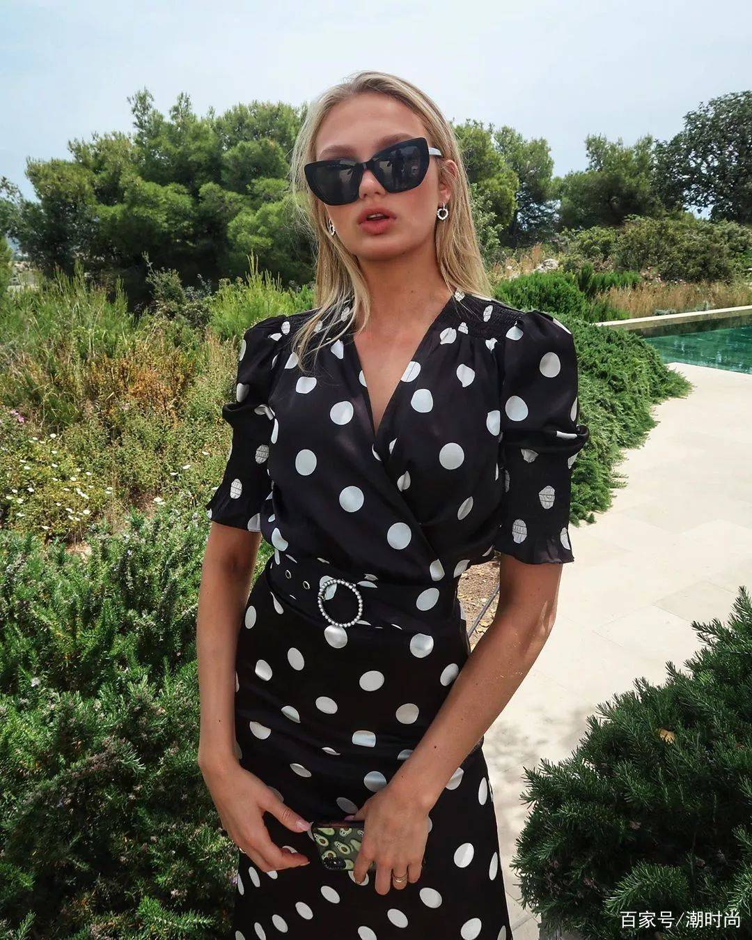 dress|别再说“雨女无瓜”了！这几条人气美裙据说仙女们都爱？