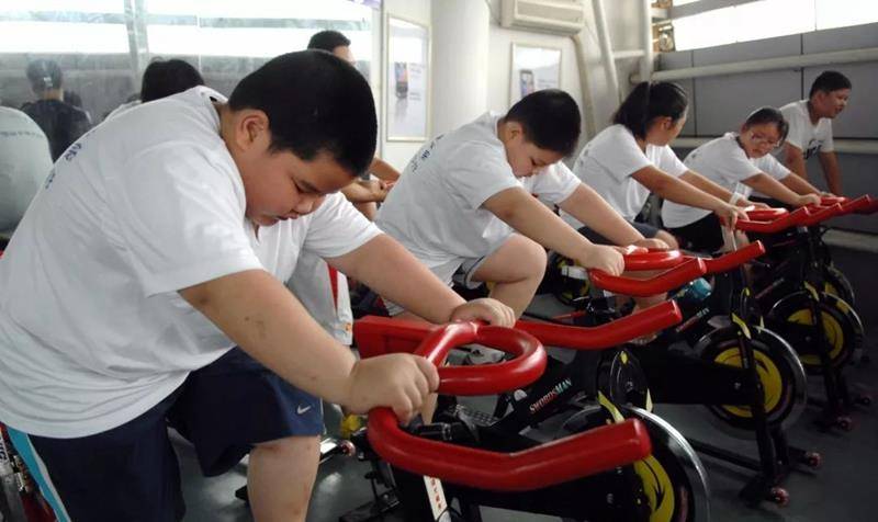 原则|张文宏提出儿童吃早餐“两不原则”,妈妈别糊弄,助力孩子长高个