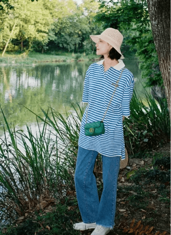 整体|夏天怎么能少了清爽的蓝色？这几款蓝色系穿搭，简单大方活力十足
