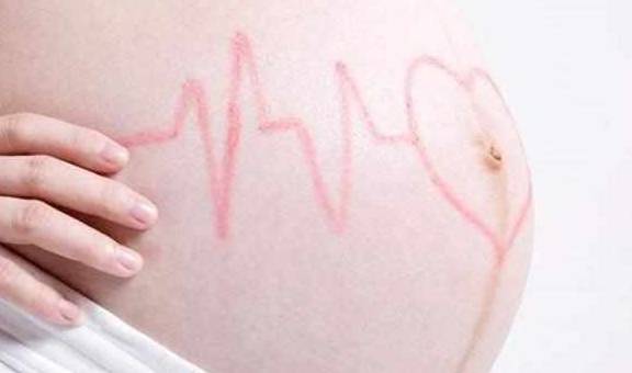 症状|大宝儿子二胎又顺产6.6斤小王子，已哭！直觉真的很准！附症状