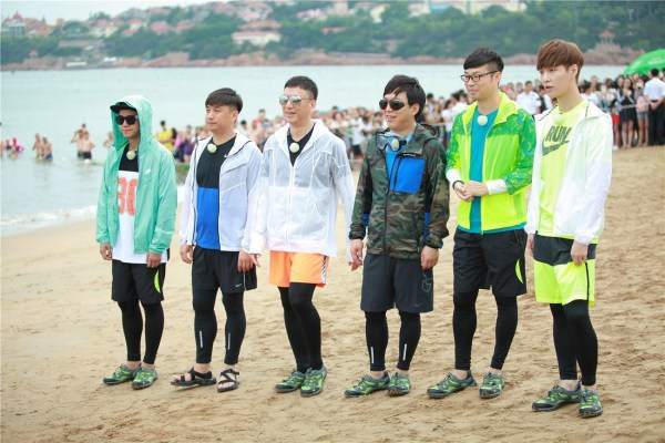 节目组|7季都在受“欺负”还“赖着不走”,难道养小18岁娇妻太缺钱了?