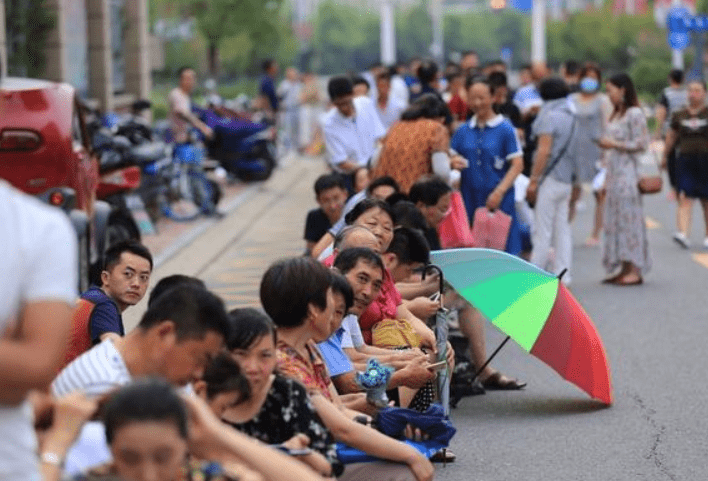 家长|公立幼儿园和私立幼儿园，到底如何选择？家长要了解3大差异