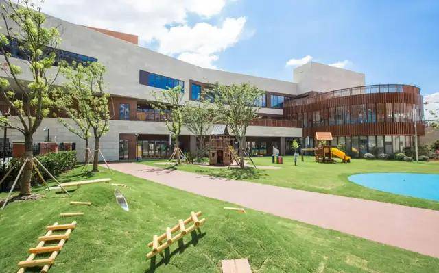 长宁|出生开始排队？揭秘沪上12所托班就挤破头的幼儿园！竞争激烈，你准备好了吗？