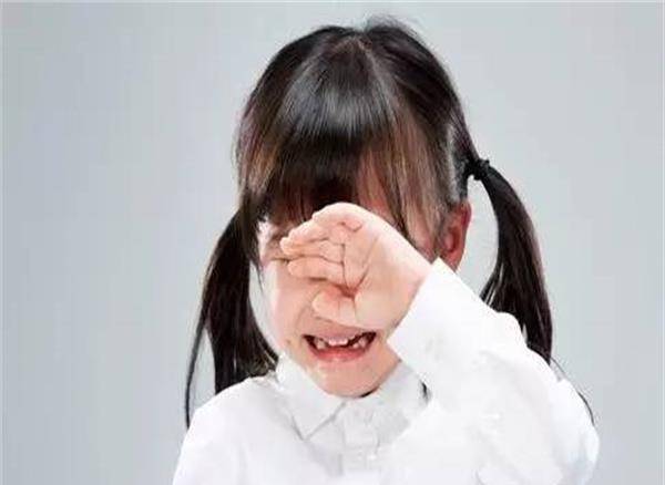 因为|“新型冷暴力”正在幼儿园盛行，孩子表达不出来，家长也一无所知