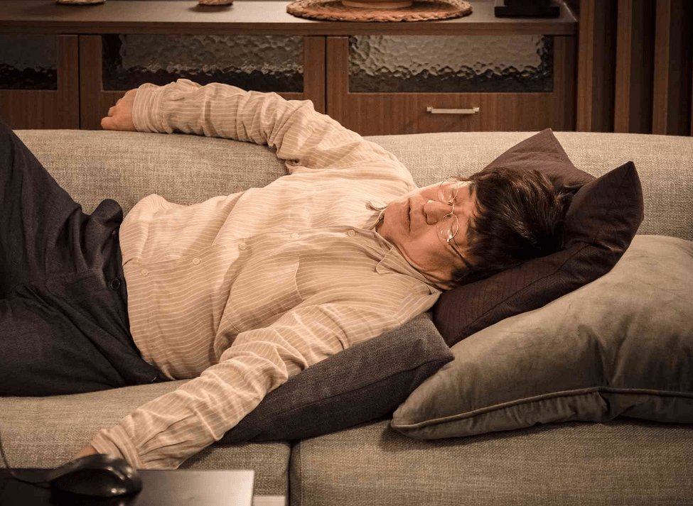 宝爸|月子休息就是“骗局”，宝妈发文抱怨，底下一片点赞，丈夫很尴尬