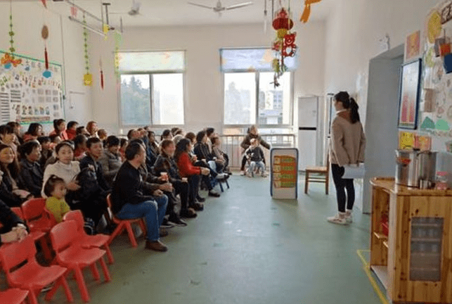 家长|公立幼儿园和私立幼儿园，到底如何选择？家长要了解3大差异