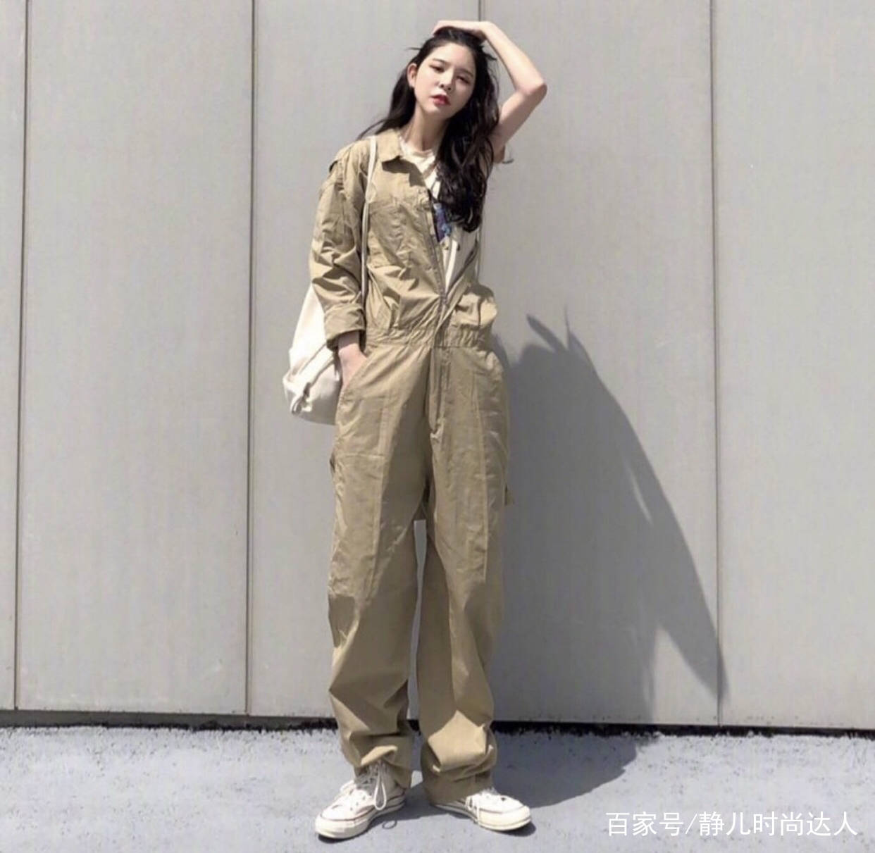 夏天|裙子穿腻了？换裤装，女人帅起来没男人什么事！