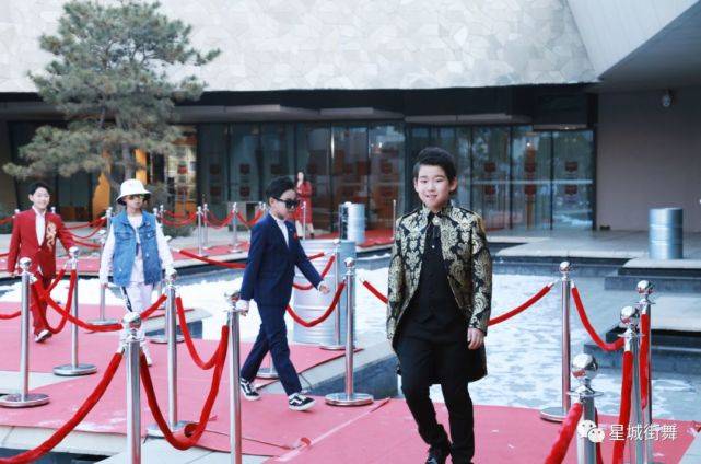 活动|星城街舞KIMI老师带领学员参加鸟巢年度盛典