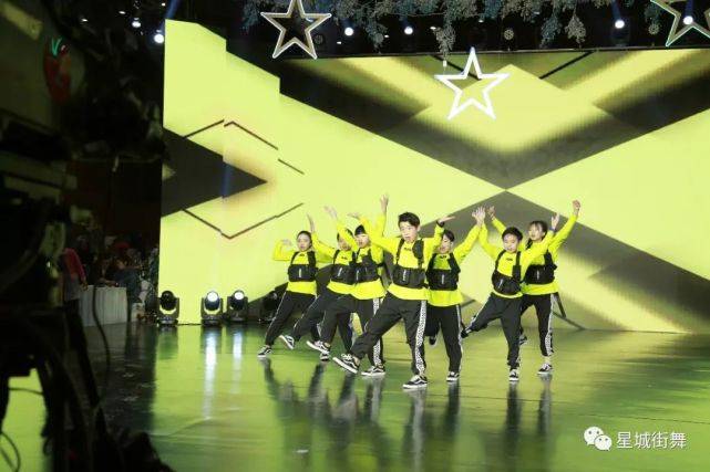 活动|星城街舞KIMI老师带领学员参加鸟巢年度盛典