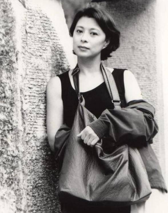 原创她是任长霞扮演者出道40年零绯闻老公是电台高管