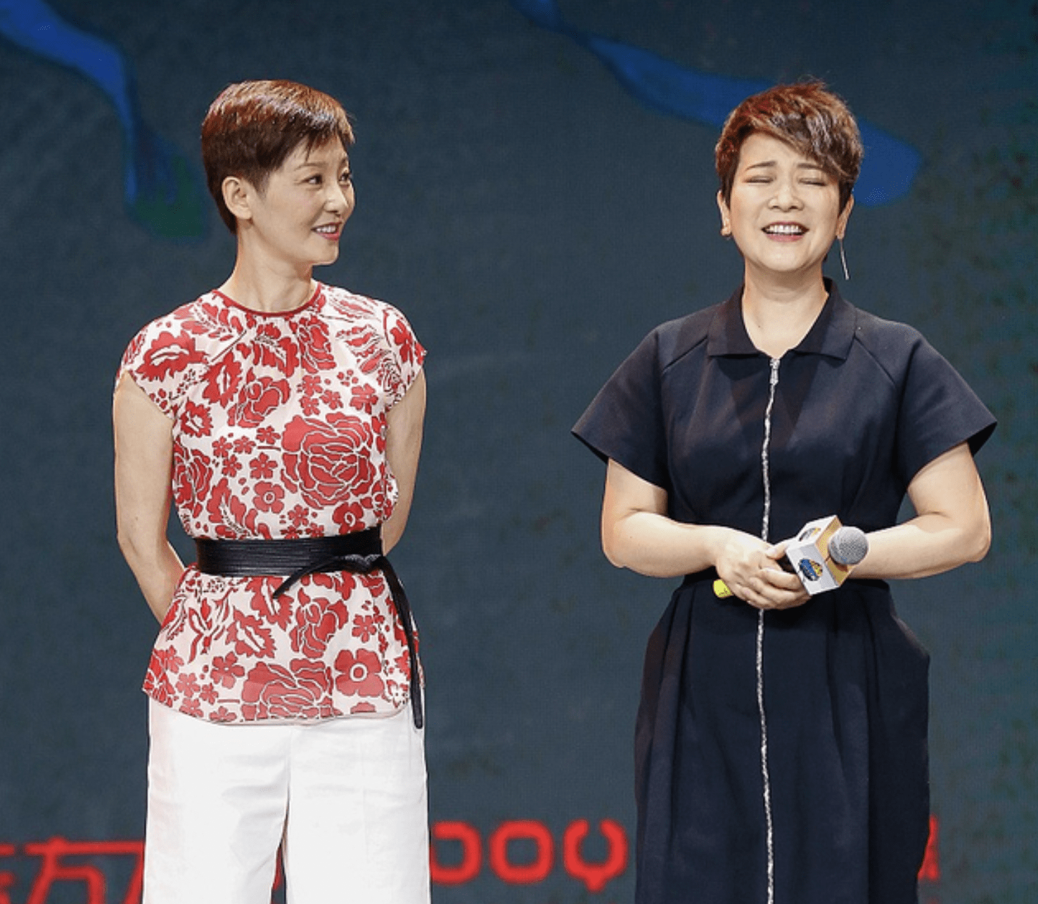 发型|当陈小艺和徐帆同框，终于明白50、60岁女人，为什么都喜欢留短发