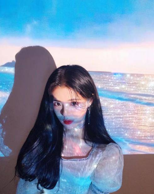 氛围|丝芭是不是开了“鞠学”课？各个妆容和神态都太像小鞠了