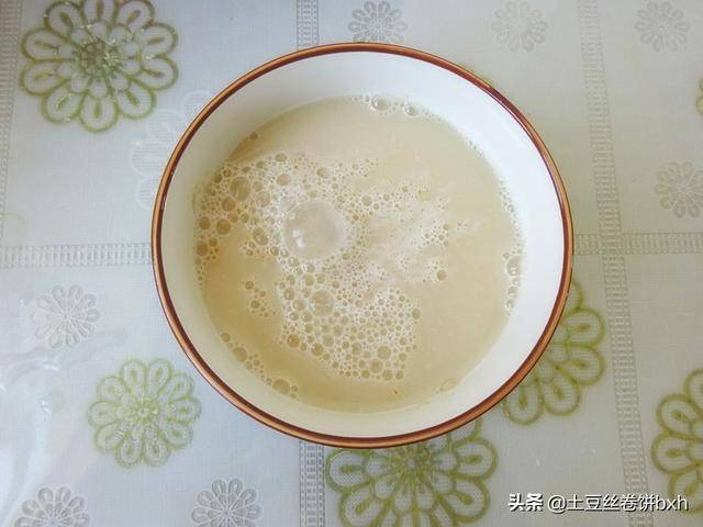 怎么用酵母做出老面的味道 14099610927e4db28f0a573bd8b41efe.jpeg