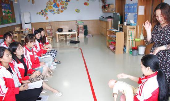 急救|泰安市中医医院儿科专家走进幼儿园——关于儿童伤害的预防和急救