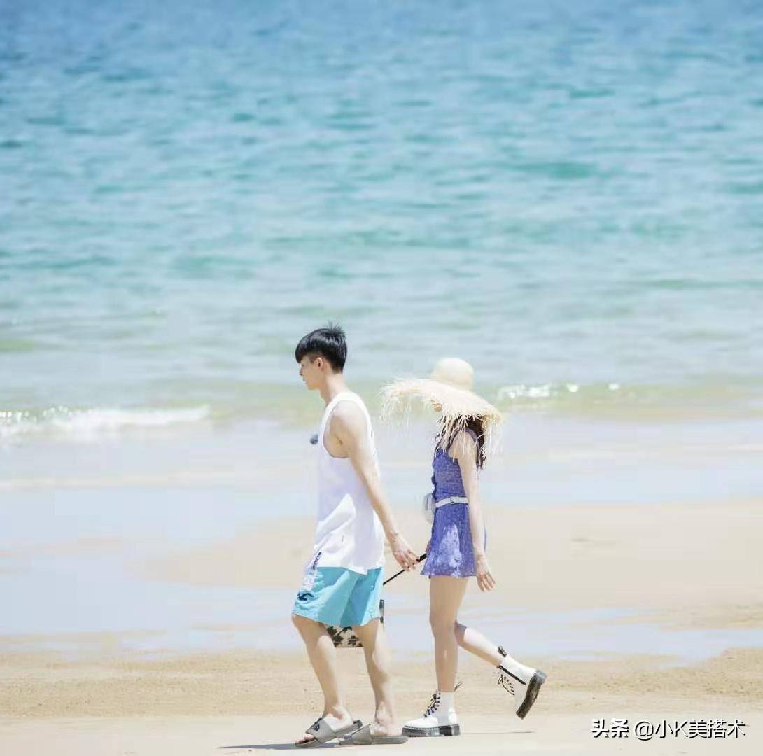 颜色|徐璐与张铭恩三亚游玩,穿吊带碎花裙甜美,还与关晓彤撞款不撞色