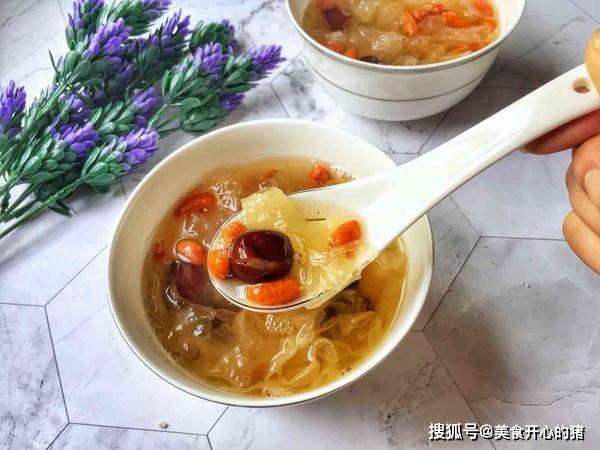 煮银耳汤用电饭煲 27b227d1991d46d685e5cc03ecad0fed.jpeg