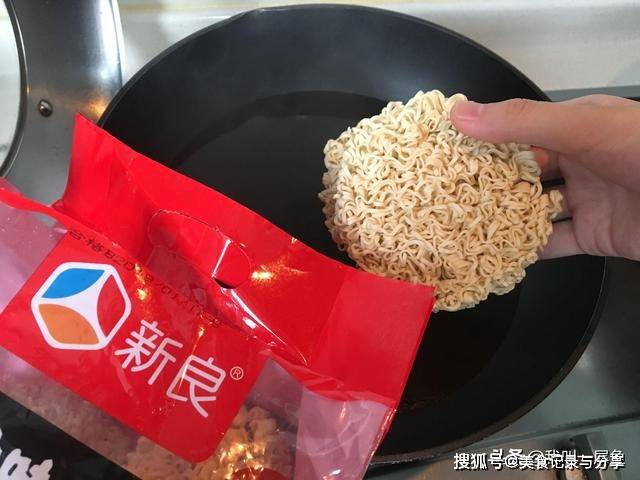 营养|女儿最爱的早餐，营养好吃又耐饿，连吃三天也不腻，十分钟准上桌