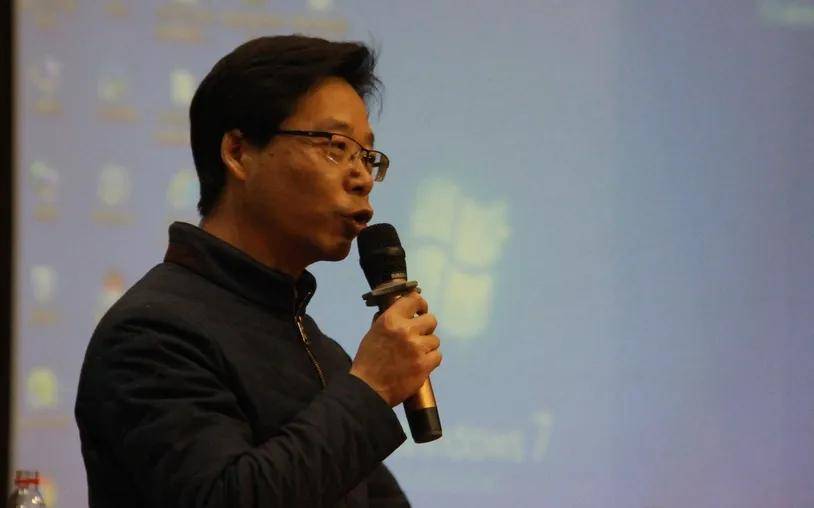 新安龙老师杭州市富阳区实验中学高三高考首考动员励志演讲会_行动