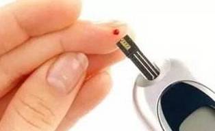 内皮|血糖高的人,血糖超过多少才需要服用降糖药?可从两个方面做判断