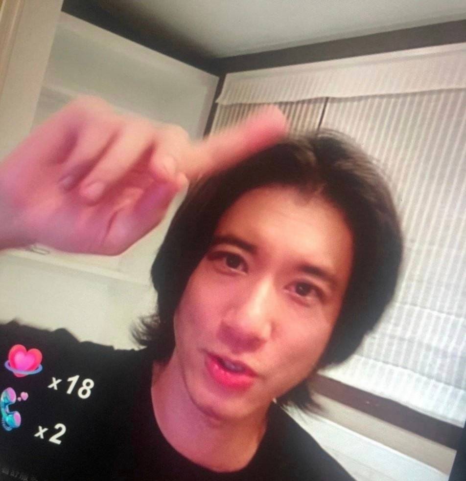 原创45岁王力宏太沧桑留长发络腮胡放飞自我网友鲁滨逊漂流记