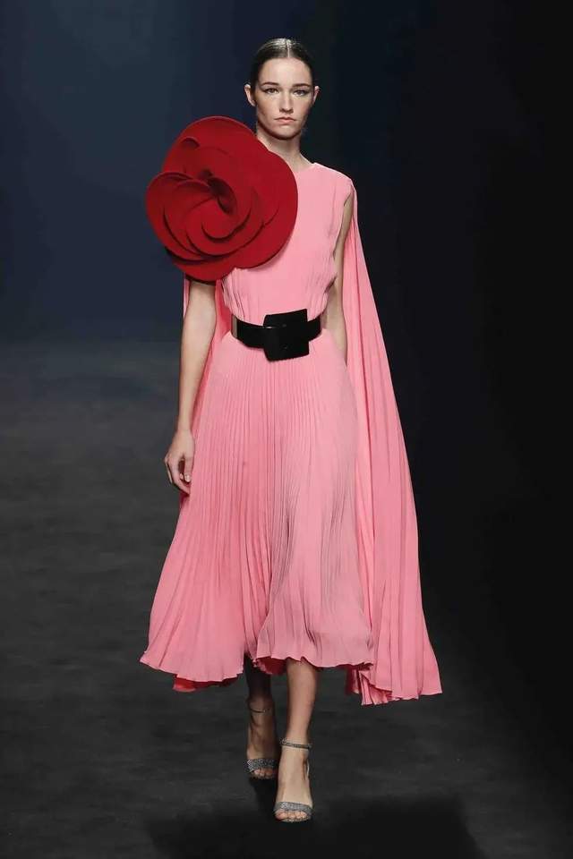 一生一世|蝴蝶堂 | AERENEY:花卉里,藏着时髦的夏天