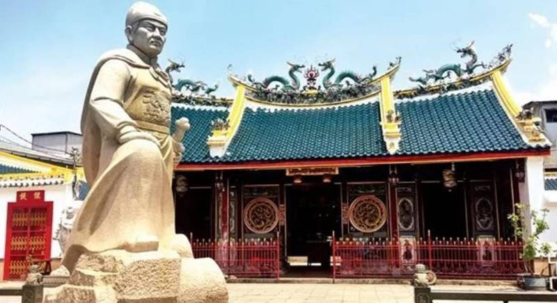 郑和七次下西洋,遭到大臣们的极力反对,刘大夏:于国家何益?_明朝