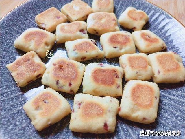 做法|天热,不要给孩子吃雪糕了,试试这个零食,松软好吃,健康无添加