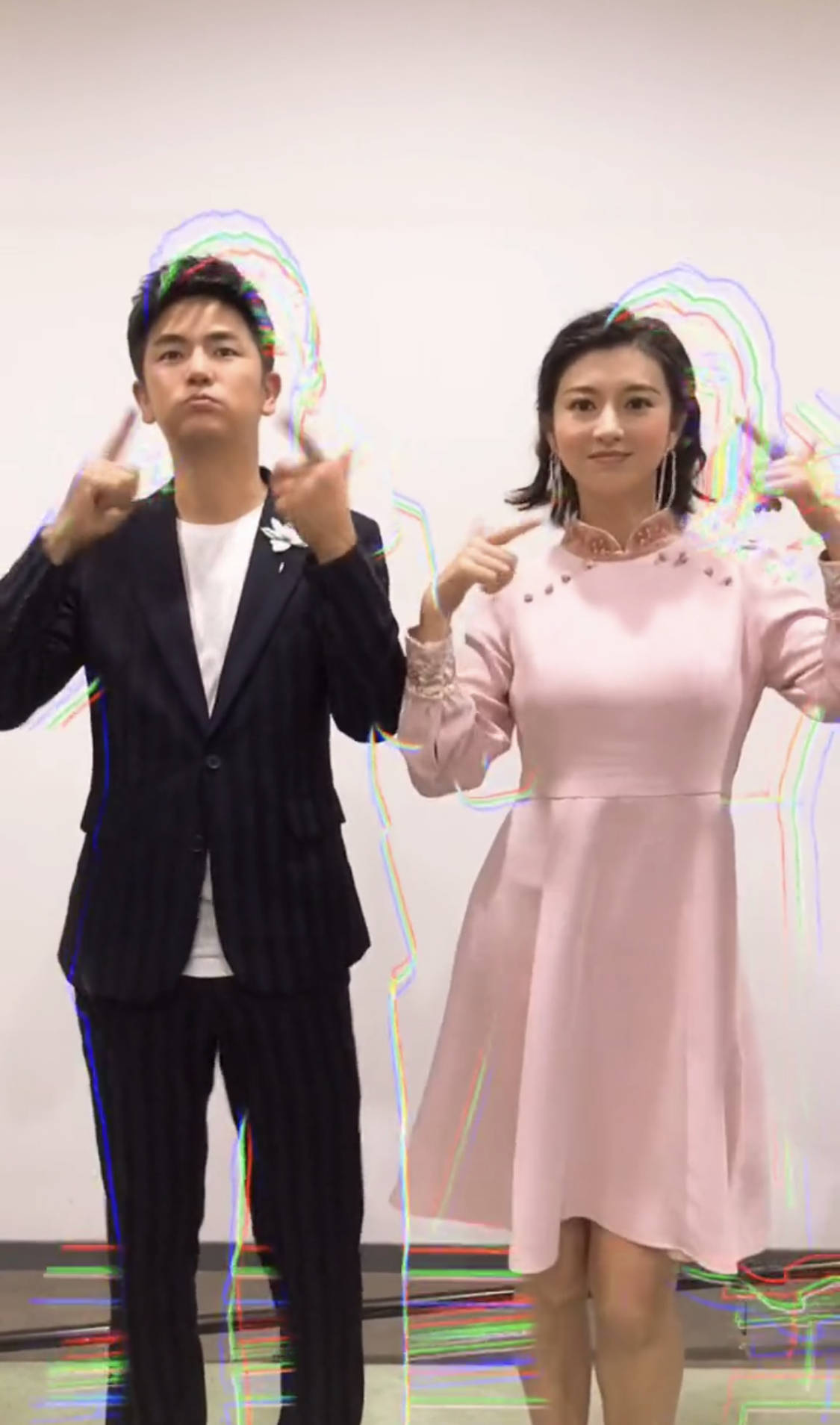 温太医|爷青回:“温太医”与“眉姐姐”罕见同框,简约搭配,仍有CP感