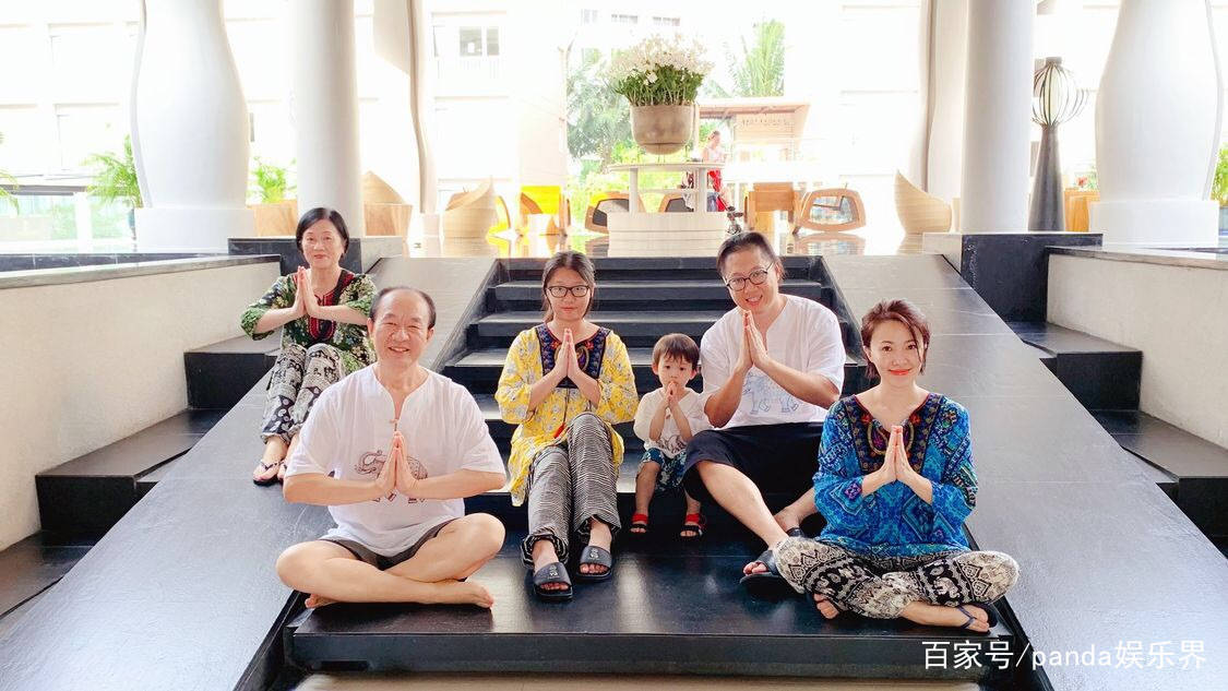 “高矮胖瘦”网红界清流,仅一年吸粉700万,戏精妈妈身份不简单_邓宇澄_视频_电影