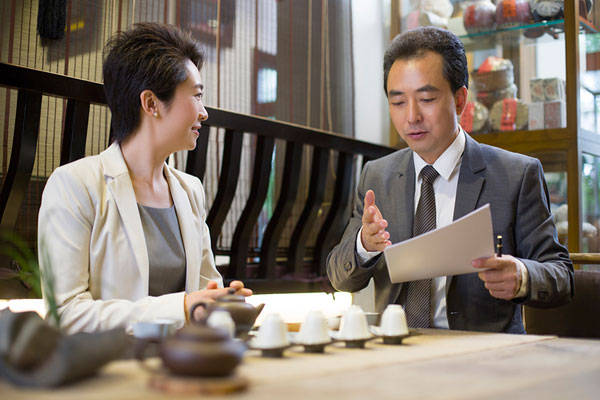 所以,人力资源外包不仅可以帮助企业降低用人风险与成本,还能帮助企业