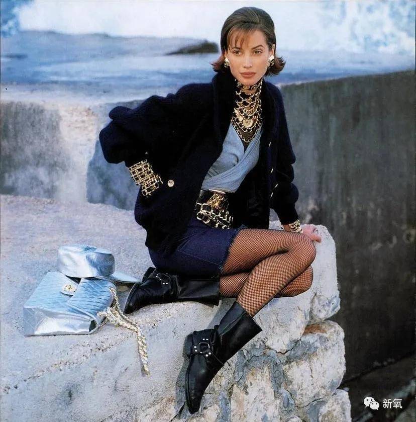 设计|这叫丑？我来告诉你她有多绝！