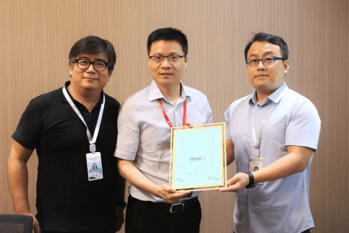 欧阳春|国内率先具备量产UTG玻璃技术能力，赛德为行业发展创造新方向