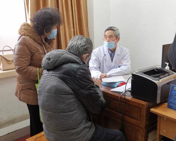 治疗|每天坚持这一件事，他打破了肝硬化的魔咒，做到了成功逆转