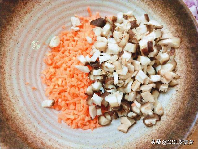 全家人|用剩米饭，做出全家人都爱吃的早餐，8分钟上桌，孩子连吃了3个