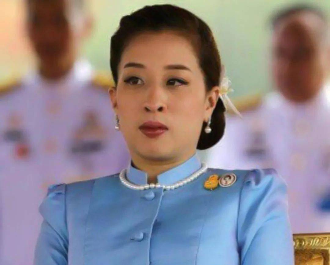 显然帕查拉公主是想成为王室女性王储的第二人,甚至他还想成为泰国