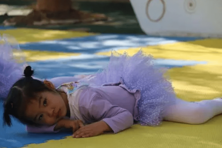 什么|幼儿园一次性开15个“兴趣班”，可能只有一个实用，打基础更重要