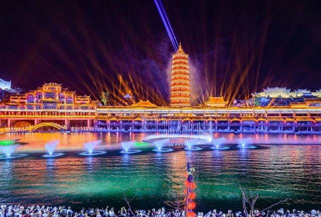 原创奔跑吧湖州的取景地太湖古镇不仅古色古香而且设施十分完善