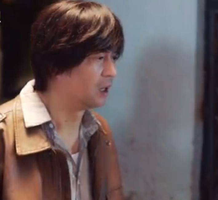 小咪|《爱很美》有多狗血：张嘉益打劫刘敏涛被反劫去领证，女儿的生父是明星