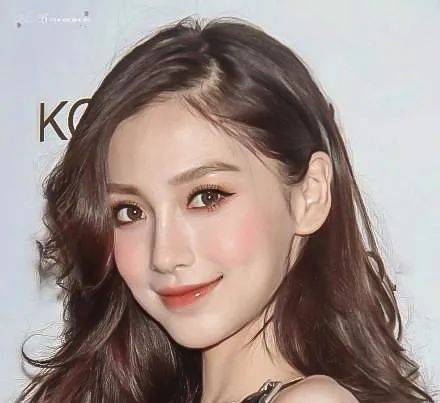 东西方|Angelababy19岁的混血嫩模妆放到现在是什么水平？咋都在模仿她？