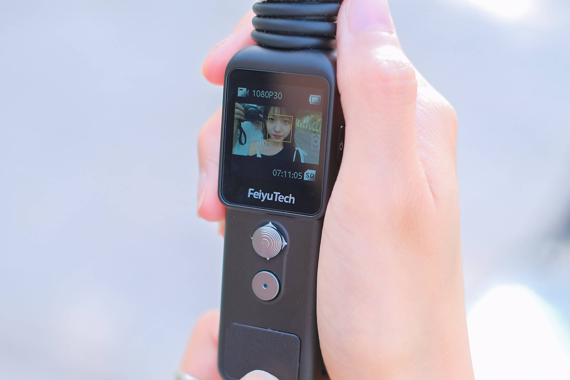 留下美好的青春回忆飞宇feiyupocket2s分离式口袋相机测评