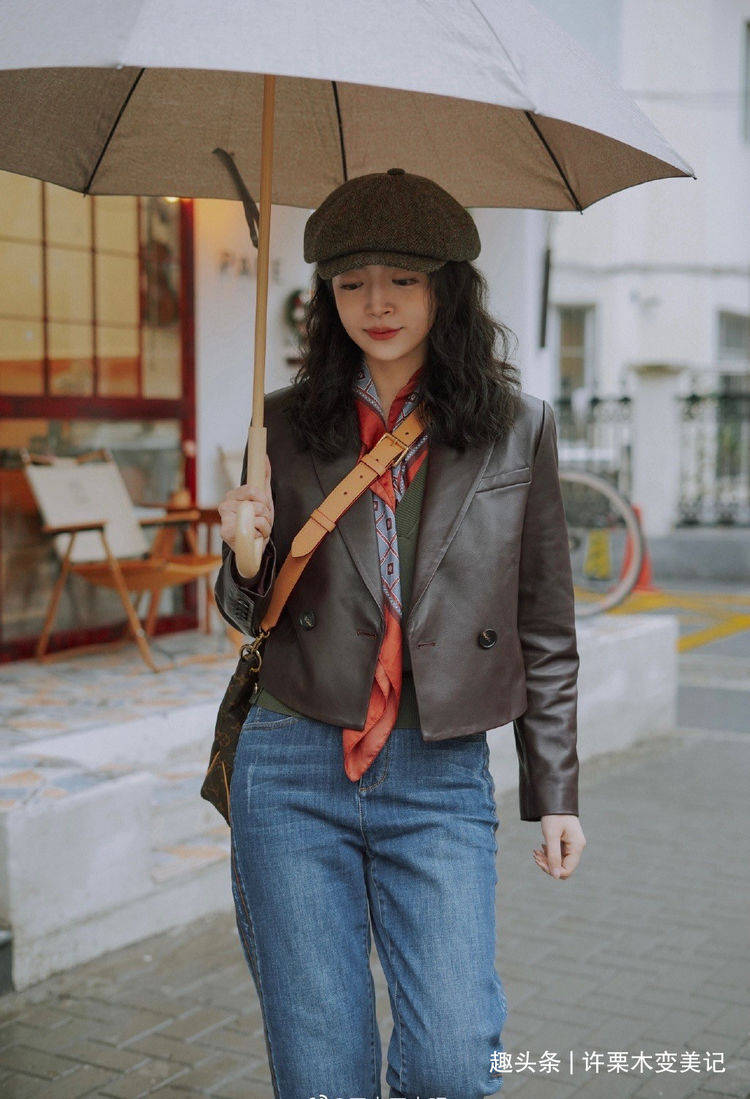色调|上衣不一定要全塞进裤子里，今夏流行“遮腰身”，时髦优雅还显瘦