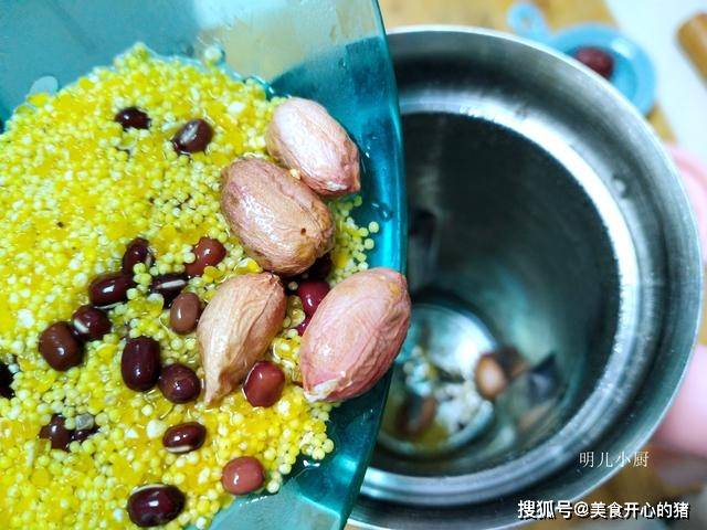 美食|冬季早起十分钟，五种食材搅一搅，营养不输牛奶，脾胃越来越好