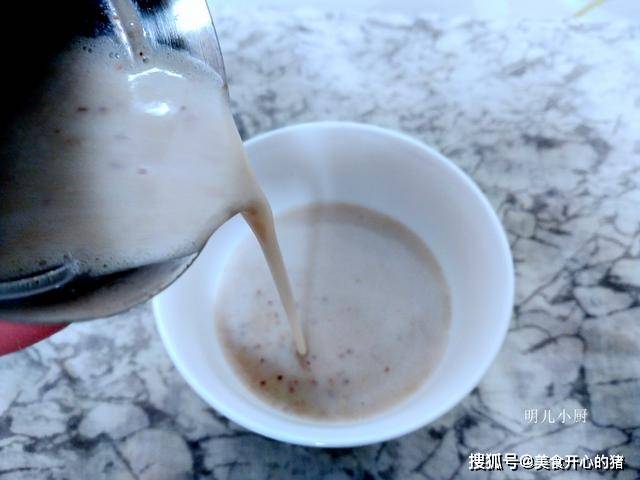 美食|冬季早起十分钟，五种食材搅一搅，营养不输牛奶，脾胃越来越好