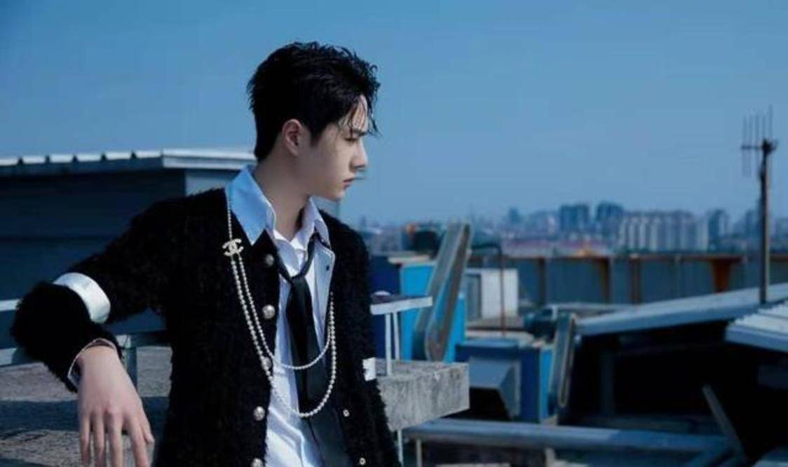 网友|张哲瀚和王一博撞衫《梦幻西游》定制造型,网友:真是谁丑谁尴尬